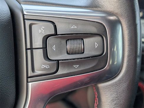 Used 2021 Chevrolet Blazer RS w/ Enhanced Convenience Package image 18