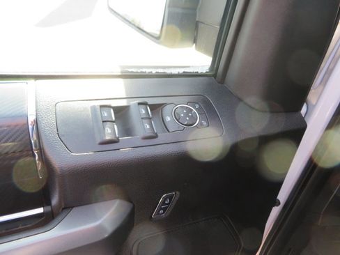 Used 2018 Ford F150 XLT w/ Equipment Group 301A Mid image 20