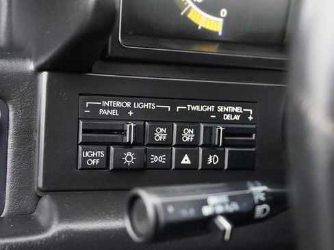 Used 1993 Cadillac Allante image 21