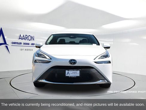Used 2024 Toyota Mirai w/ Advanced Technology Package image 4