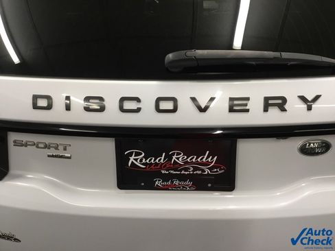 Used 2019 Land Rover Discovery Sport HSE image 15