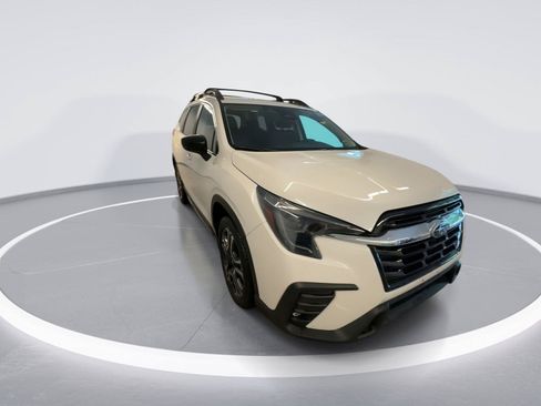 Used 2024 Subaru Ascent Limited AWD/4WD image 1
