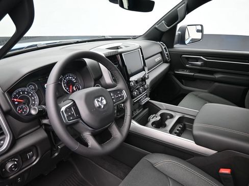 New 2026 RAM 1500 2WD Crew Cab image 18