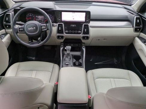 Certified 2023 Kia Sorento S FWD image 15
