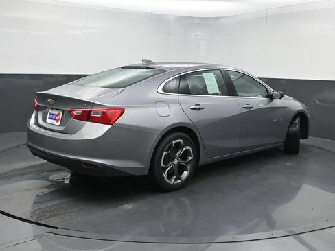 Used 2023 Chevrolet Malibu LT FWD image 19