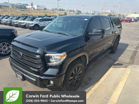 Used 2021 Toyota Tundra Limited w/ Limited Premium Package AWD/4WD image 3