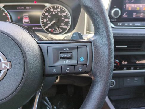 Certified 2023 Nissan Rogue SV FWD image 20