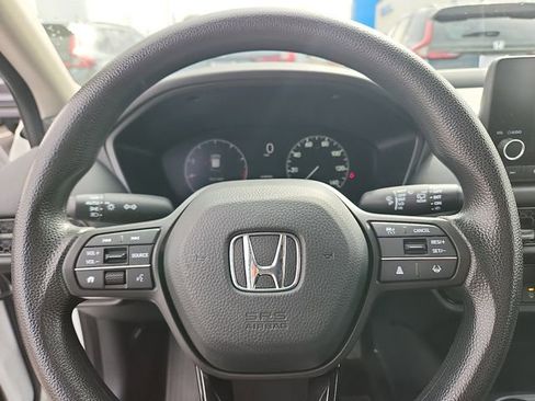Used 2023 Honda HR-V LX image 18