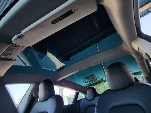 Used 2021 Tesla Model 3 Long Range AWD/4WD image 20