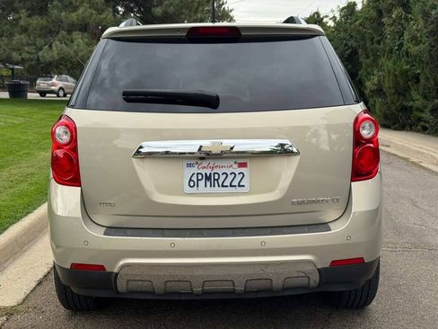 Used 2011 Chevrolet Equinox LT w/ Chrome Appearance Package AWD/4WD image 4