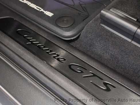 Used 2023 Porsche Cayenne GTS w/ Premium Package AWD/4WD image 51