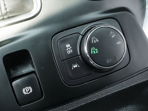 Used 2021 Chevrolet Traverse High Country w/ LPO, Floor Liner Package image 17