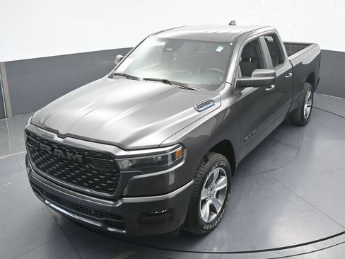 Used 2026 RAM 1500 Express RWD image 41