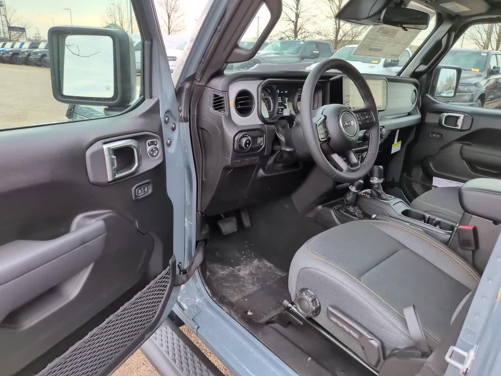 New 2026 Jeep Gladiator Sport AWD/4WD image 20