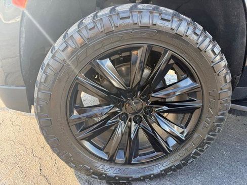 Used 2021 Chevrolet Tahoe RST image 4