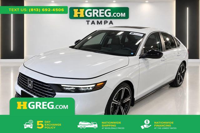 Used 2023 Honda Accord Sport image 1