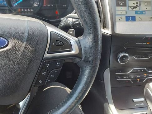 Used 2017 Ford Edge SEL w/ Equipment Group 201A FWD image 20