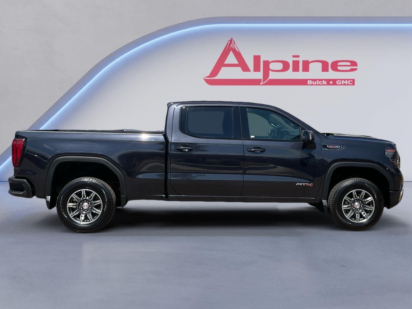 Used 2024 GMC Sierra 1500 AT4 AWD/4WD image 6