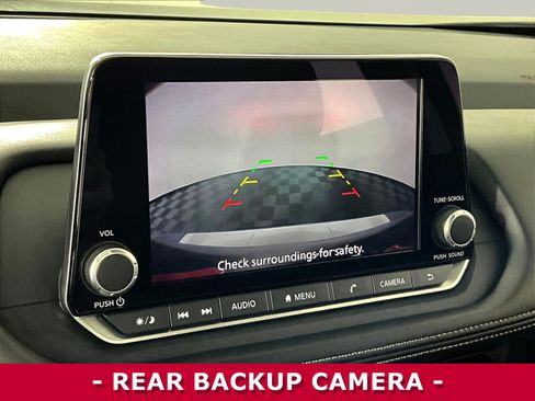 Certified 2026 Nissan Rogue SV AWD/4WD image 14