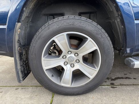 Used 2021 RAM 1500 Laramie image 9