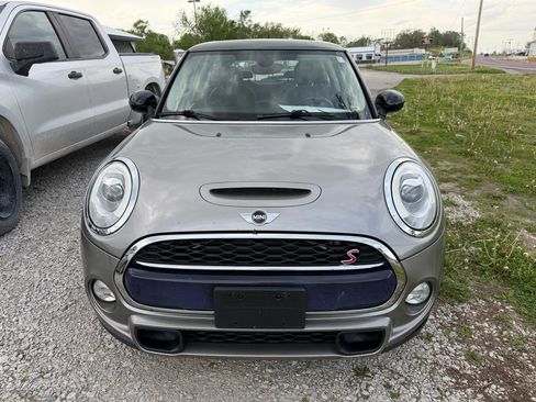 Used 2017 MINI Cooper S FWD image 2