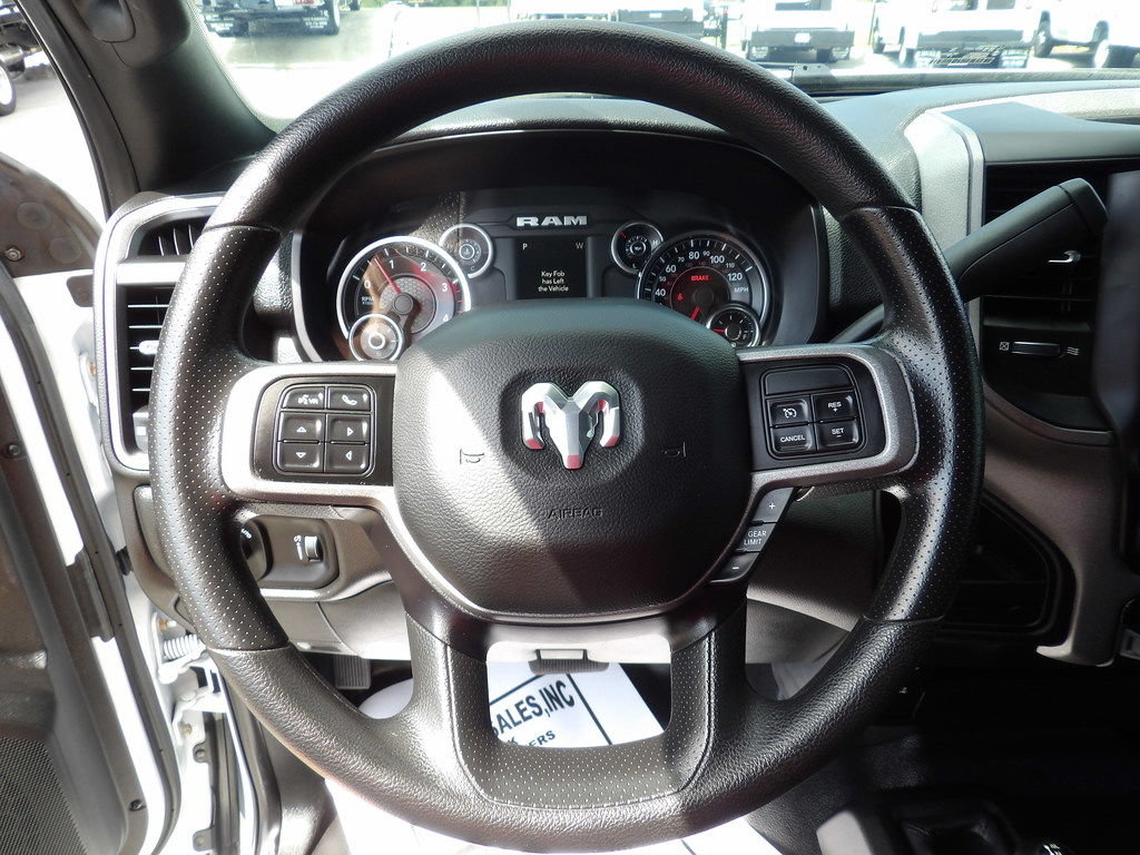 Used 2021 RAM 3500 Tradesman w/ Chrome Appearance Group AWD/4WD image 20