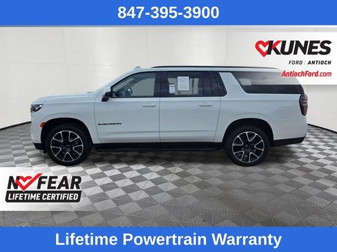 Used 2023 Chevrolet Suburban RST w/ Luxury Package AWD/4WD image 4