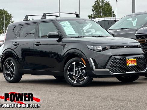 Used 2025 Kia Soul EX FWD image 1