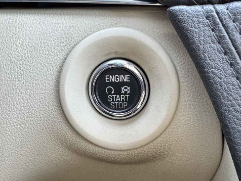 Used 2017 Lincoln MKT AWD w/ Technology Package image 57