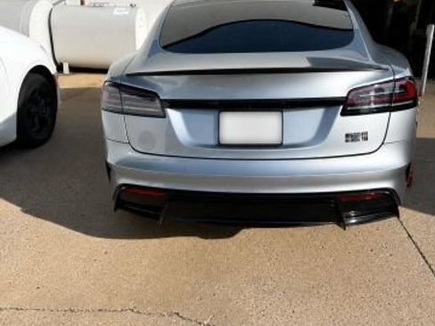 Used 2026 Tesla Model S Plaid AWD/4WD image 4