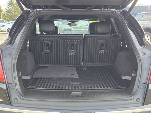 Used 2024 Cadillac XT5 Luxury image 16