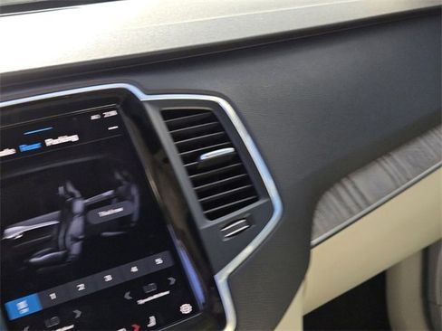 Certified 2023 Volvo XC90 B6 Core w/ Climate Package image 26