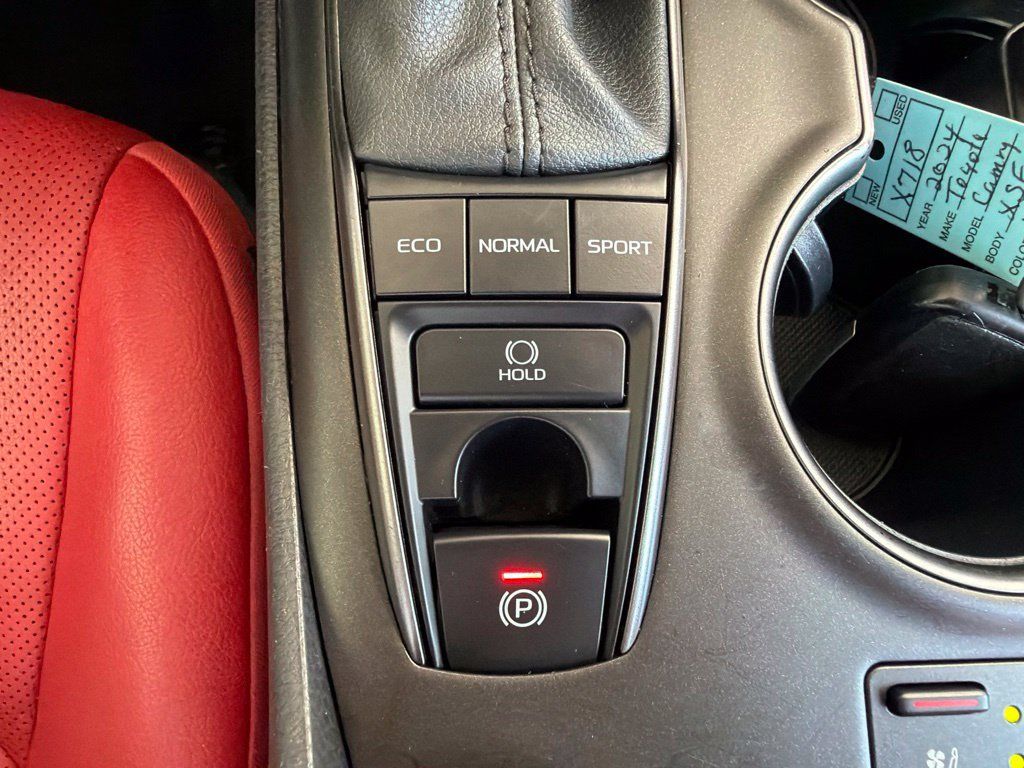 Certified 2024 Toyota Camry XSE w/ Navigation Package FWD image 33
