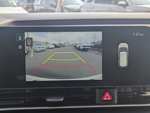 New 2026 Kia Carnival LXS FWD image 21