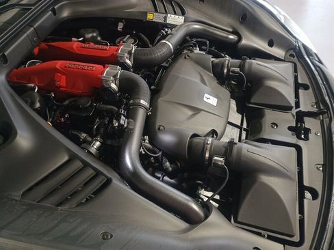 Used 2018 Ferrari California T image 37