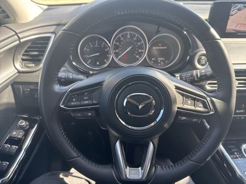 Used 2023 MAZDA CX-9 Touring AWD/4WD image 4