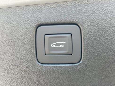 New 2026 Buick Envista Sport Touring w/ Convenience I Package FWD image 32