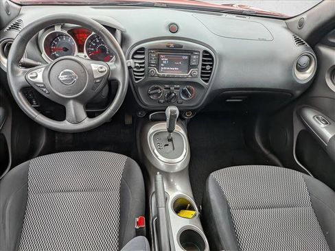 Used 2015 Nissan Juke S image 17