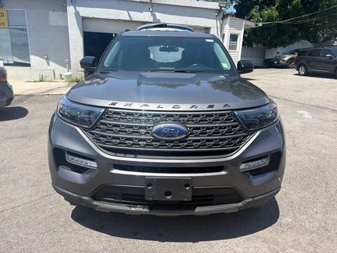 Used 2023 Ford Explorer XLT w/ Equipment Group 202A AWD/4WD image 1