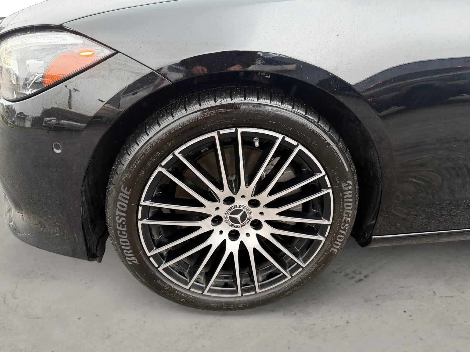 Used 2025 Mercedes-Benz C 300 4MATIC Sedan image 10
