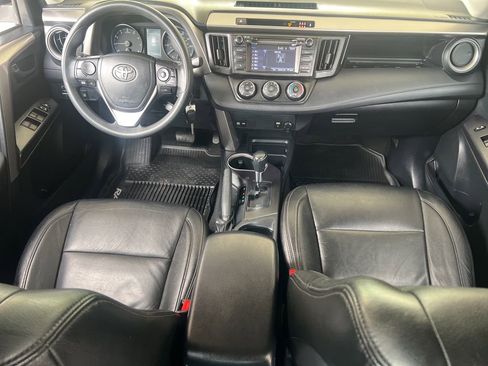Used 2017 Toyota RAV4 LE w/ All Weather Liner Package AWD/4WD image 17