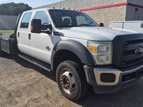 Used 2015 Ford F550 4x4 Crew Cab Super Duty image 3