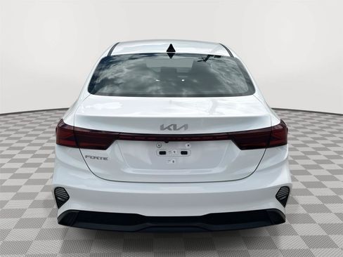 Used 2023 Kia Forte LXS FWD image 6