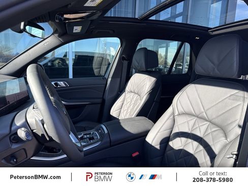 New 2026 BMW X5 xDrive50e image 17