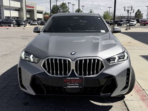 Used 2025 BMW X6 xDrive40i w/ Climate Comfort Package AWD/4WD image 3