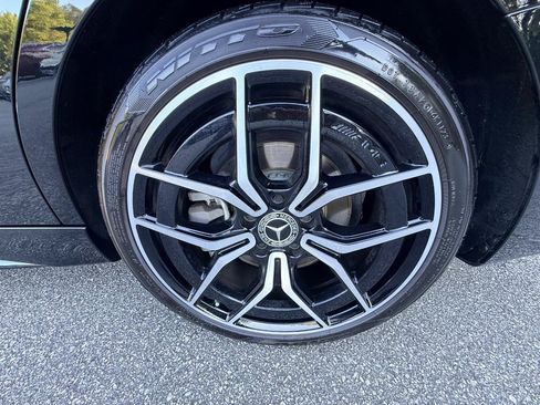 Used 2024 Mercedes-Benz C 300 Sedan w/ AMG Line w/ Night Package image 29