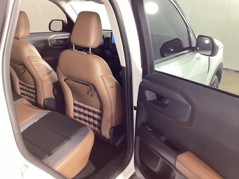 Certified 2023 Ford Bronco Sport Outer Banks w/ Tech Package AWD/4WD image 21
