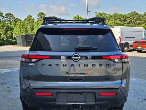 Used 2023 Nissan Pathfinder Rock Creek AWD/4WD image 6