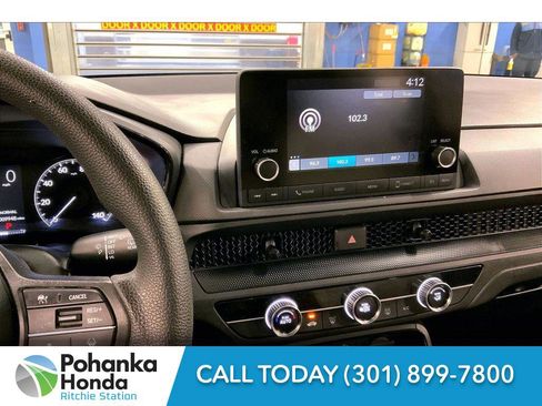 Used 2023 Honda CR-V LX image 5