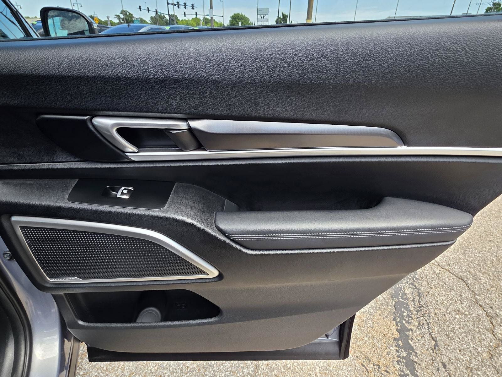 Used 2023 Kia Telluride S w/ S Sunroof Package FWD image 34